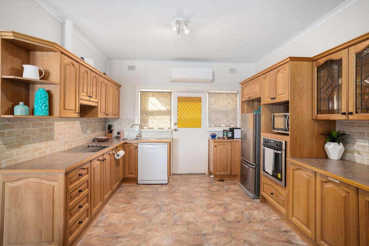Horizon 235 Apartment Glenelg Exterior photo